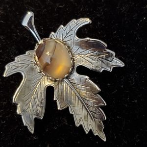 Vintage silvertone maple leaf brooch with brown agate stone